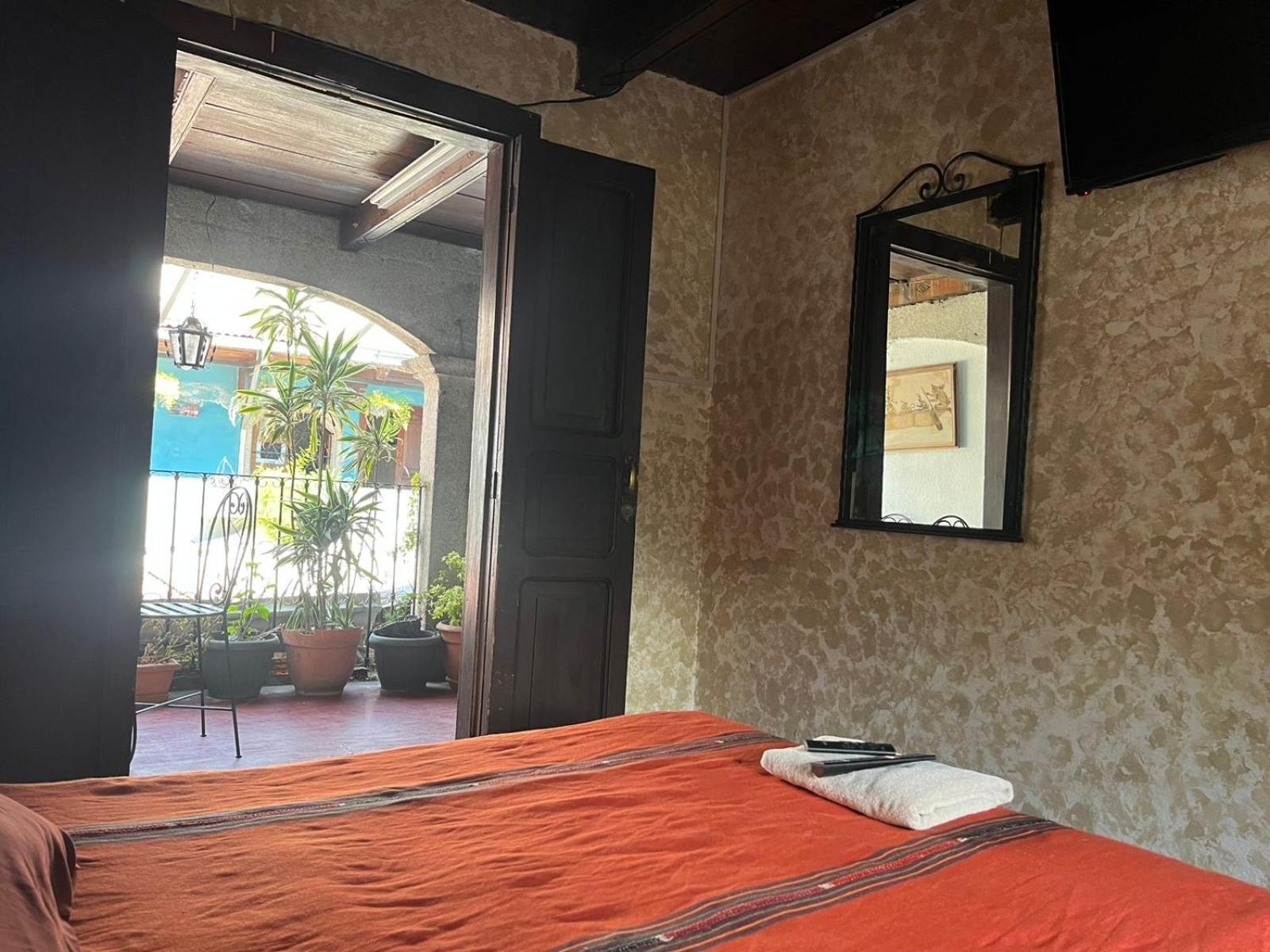Cristales De Antigua Hotel Cristal ภายนอก รูปภาพ