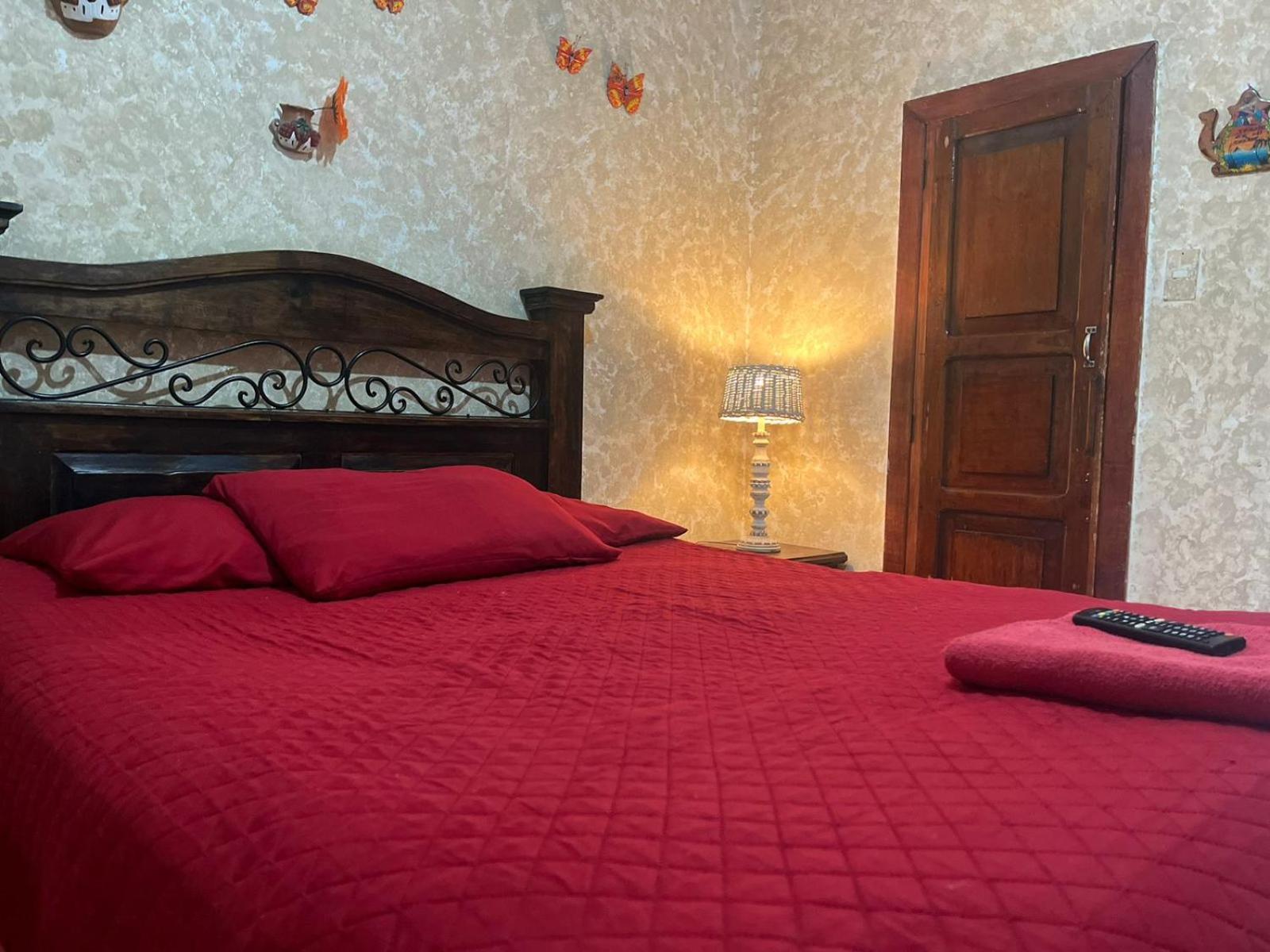 Cristales De Antigua Hotel Cristal ภายนอก รูปภาพ